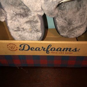 Dear foam slippers
